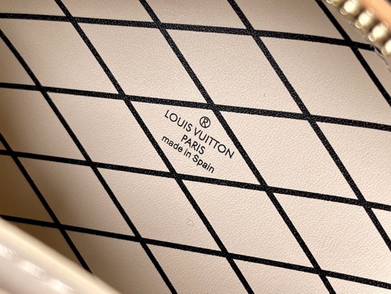 Louis Vuitton Round Bags